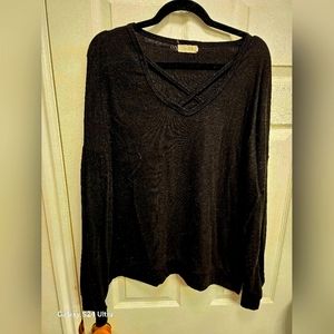 Womans black light Wright sweater